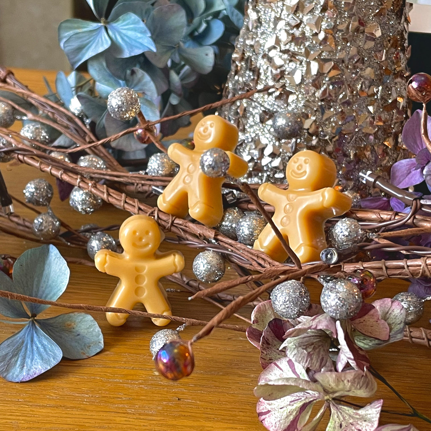 Gingerbread Men Shapes - Wax Melt Bag